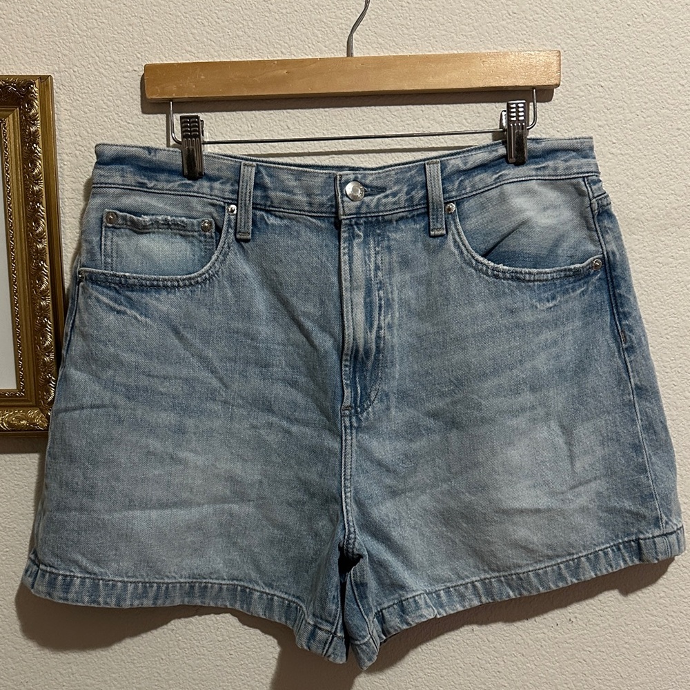 Pistola Saige High Rise Short